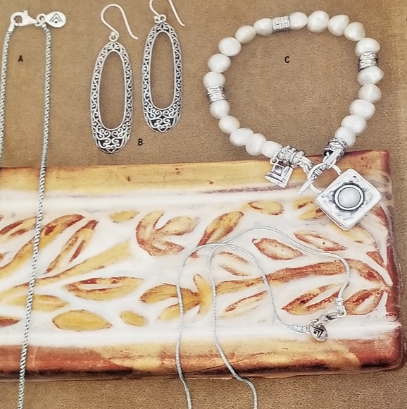 Silpada Sterling Silver & Pearl Bracelet - Picture 10 of 11